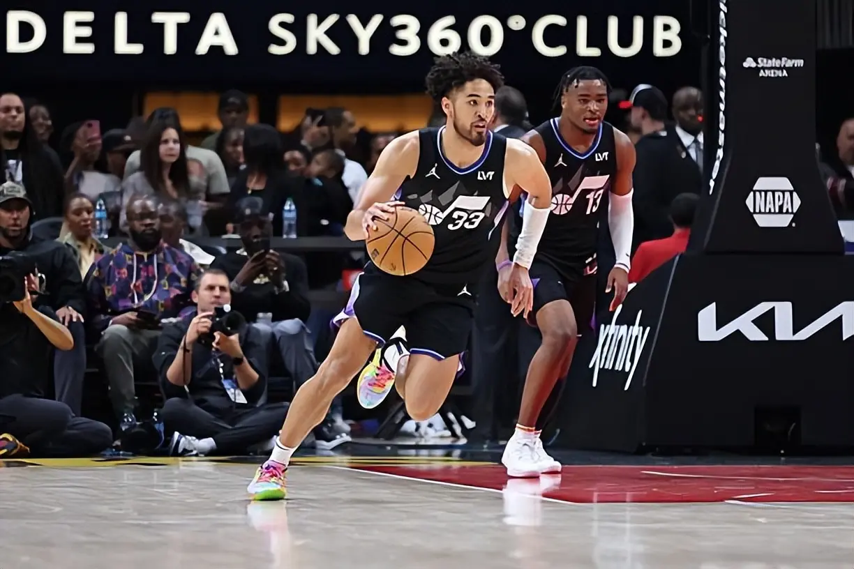 en, 次失误和, 篮板 en, 次失误和, 篮板