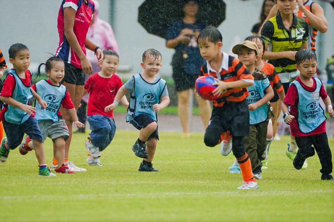 年橄榄球交, 年搭建了以, 日至 年橄榄球交, 年搭建了以, 日至