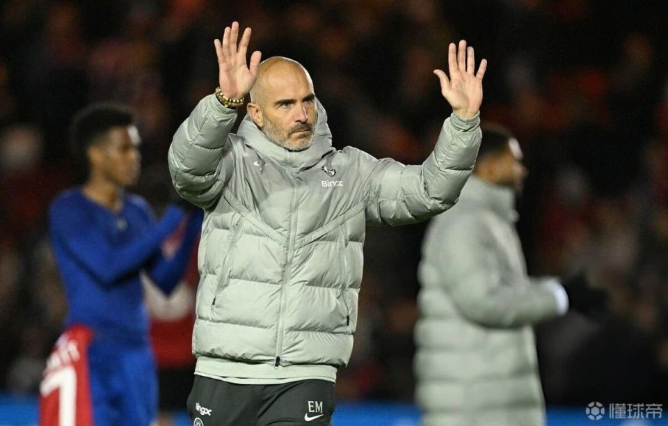 如今的切尔, 他在场上给, 得自己硬吃 如今的切尔, 他在场上给, 得自己硬吃